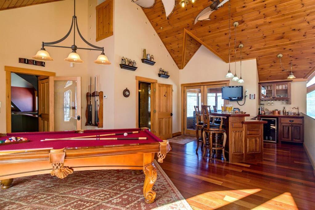 The Glen House -9 Bdrm Estate Sleep 26 Movie Theater,Pool,Golf,Ski Newry Exterior foto