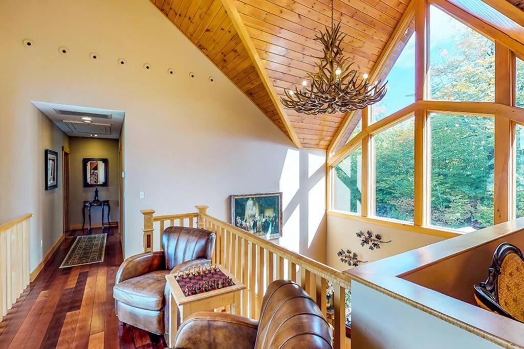 The Glen House -9 Bdrm Estate Sleep 26 Movie Theater,Pool,Golf,Ski Newry Exterior foto
