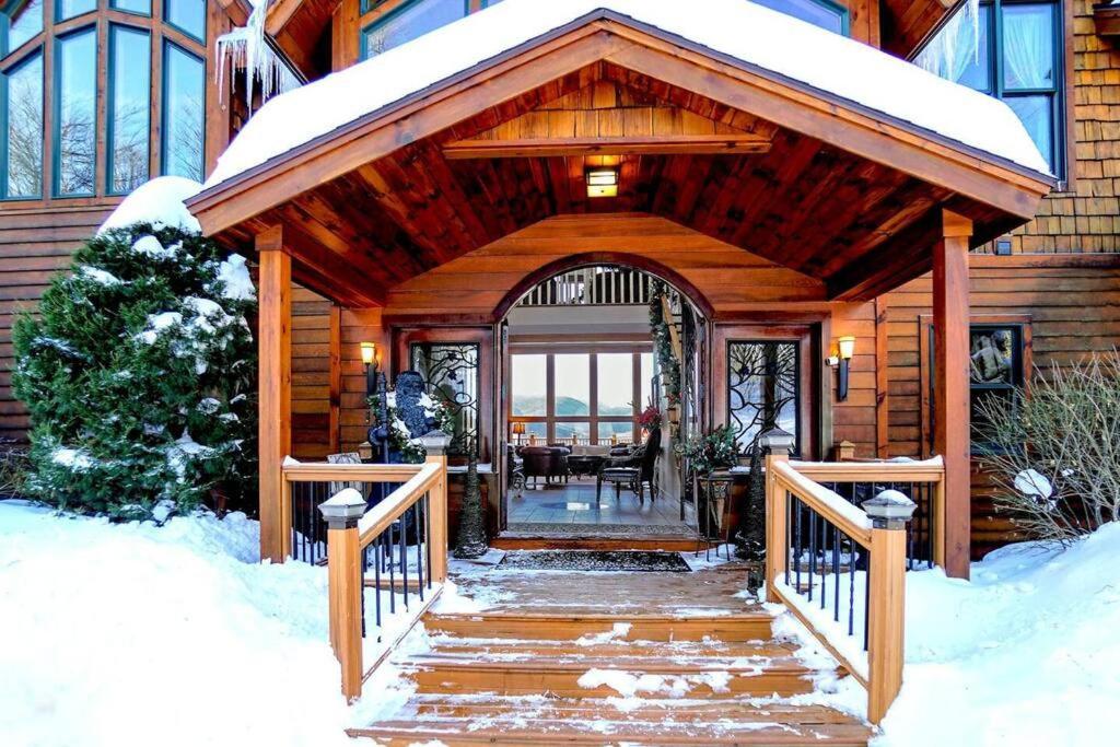 The Glen House -9 Bdrm Estate Sleep 26 Movie Theater,Pool,Golf,Ski Newry Exterior foto